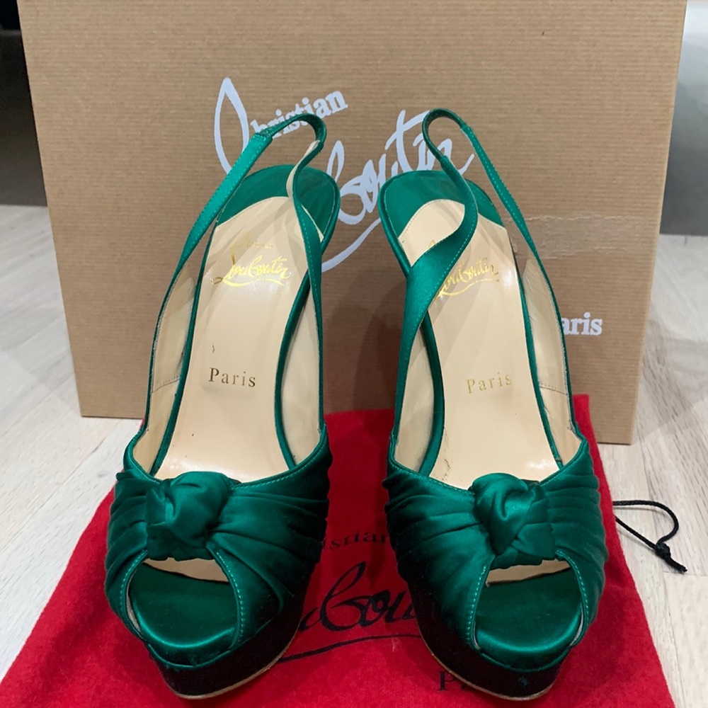 Christian Louboutin Jenny 150 Satin Green 37